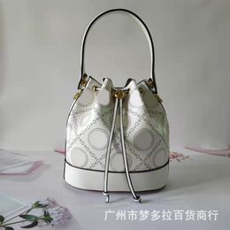 Shoulder bags Luxurys designers Fashion womens T Quality High CrossBody Handbags ladies Totes Sewing Bucket Bag purse 2022 Cross B3210