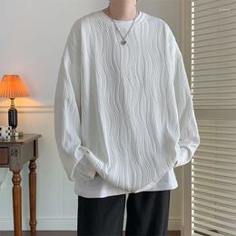 Men's T Shirts Spring Pleated T-shirts Korean Style Long Sleeve Large Size Tops Solid Colour Fashion Male Casual Tees
