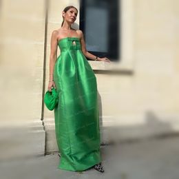 2024 Elegant Green Evening Birthday Dress Strapless Straight Cutout Women Satin Formal Prom Party Gowns Abendkleider Robe De Soriee
