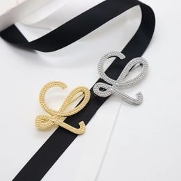2024 Luojia Designer Brooch For Geometric Hollow Letter Pear Brooch Pin Personalised Versatile Accessories