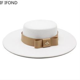 Autumn Winter French Ladies White Bownot Flat Top Fedora Hat 10CM Brim Banquet Elegant Felt Hat Wedding Dress Cap 2205242893