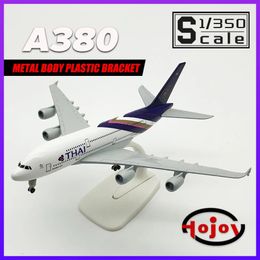 Aircraft Modle Scale 1/350 Length 20cm Thai Airlines A380 Metal Diecast Aeroplane Plane Model Aircraft Toys Gift For Boys Kids Child Collection 231206