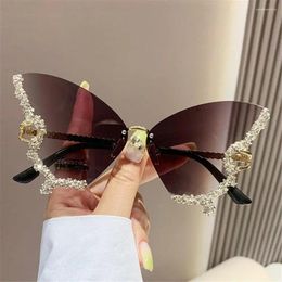 Sunglasses Fashion Women Luxury Diamond Butterfly Vintage Rimless Oversized Rhinestone Bling Sun Glasses Y2K Style Ladies Shades