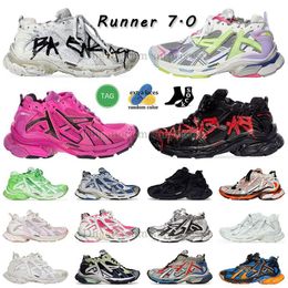 Track runner 7 7.0 designer-scarpe shoes men women big size 12 trainer paris runners 77.0 platform sneaker triple s all black and white purple retro brown hiking sneakers