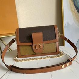 Wholesale High Quality Designer Woman Shoulder Bags Clutch Handbags Totes high quality luxury fashion with chain flowers letters serial number