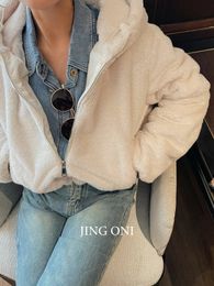 Women's Fur Faux Jackets Coat Woman Clothing 2023 Autumn Fashion Korean Style Vintage Y2k Luxury Elegant Outerwear Winter Parkas Cropped 231205
