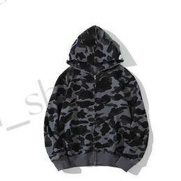 Shark Hoodie Bapes hoodie Full Zip Up Hoodies Woman Camouflage Jacket Hoody Hooded Sweatshirt Long Sleeve Tech Fleece Bapesta Hoodie 2K4S 4 MASE