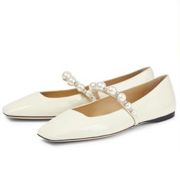 Famous Women Sandals London Ballerinas Ade Made Of Patent Leather Italy Beautiful Pearls Ankle Strap Square Toes Designer Ballet Flats Sandal High Heels Box EU 35-43