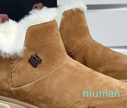 Designer Winter Suede Pullover Boots Super Luxury Wool Lining Rubber Outsole Mens Casual Snow Boots Outdoor Ski Shoes 35-45