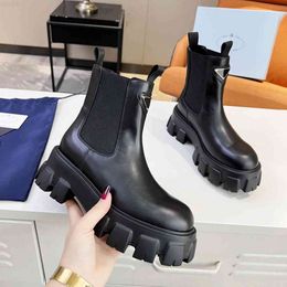 Top women Boots Designer High Heels Ankle Boot Real shoes Fashion Winter Fall Cowboy Leather quilted Lace-up Winter Shoe Rubber lug sole