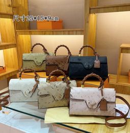 New Fashion Popular Good-looking Messenger Bag Small Fresh Woven Niche Scarfs Pink Handbag for Women