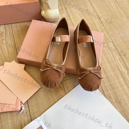 Designer Paris Ballet Fashion Fashion Professional Dance Shoes Millimeter Thick Sole Bow High Heels Single Shoes Flat Sandals Women Brand Casual Shoes