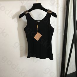 Metal Letter Thin Camisole Women Fahsion Stretch Slim Tank Tops Designer Classic Round Neck Summer Shirt Tops