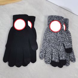 Gloves Designer Luxury Letter Design Warm Cycling Padded Warmth Women Christmas Gift Style Very Nice