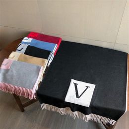 Classic Designer Scarf Men's and Women's Winter Black Grey Letter Embroidery Warm Scarf Brand Label309y