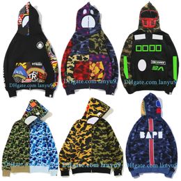 Mens Hoodies Kamuflaj Tasarım Kırmızı Sarı Mavi Birleştirme Poster Sweater Plus Boyut 3xl Fermuarı Kazak Severler Sweatshirts Tasarımcı Moda Hoodie Ceket Sokak Giyim