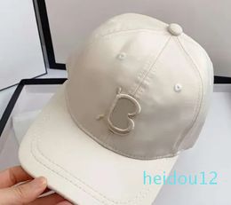 Couples Spring and Summer Designer Ball Caps Women Holiday Travel casquette Men Fashion Sports Letter 3D Embro