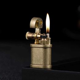 Vintage Retro Flint Petr Oil Lighter Metal Unusual Kerosene Survival Gadgets Men's Smoking Accessories Collection Gifts