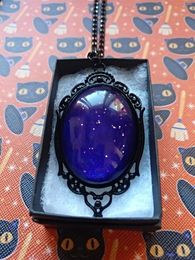 Pendant Necklaces Gothic Vampire Embossed Charm Necklace For Men Women Evil Crystal Fashion Witch Jewellery Gift Mystery Choker