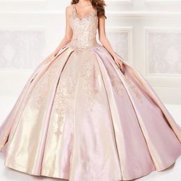 Glittering Rose Gold Shiny V-Neck Quinceanera Dresses Vestidos De 15 Anos Floral Lace Beading Formal Princess Birthday Party Prom