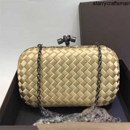 Minaudiere Clutch Bags Designer BottegavVeneta Bags 2024 New Ribbon Woven Women's Handheld Bag Fashionable Fabric Small Square Bag Handheld Dinner Bag HBW7