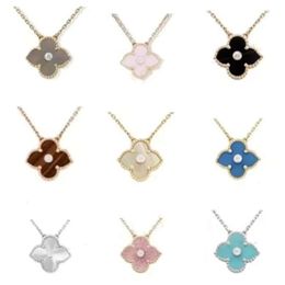 Clover High version Four Leaf Grass Diamond Necklace for Women 18k Rose Gold White Fritillaria Agate High grade Sense Collar Chain van