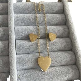 Gold Color Brand Heart Pendant Necklaces Earrings G Letter Simple Love Necklace Women Designer Sets Wholesale