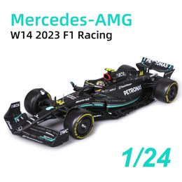 Aircraft Modle Bburago 1 24 Mercedes 2023 AMG W14 E Performance 44 Lewis Hamilton Formula Car Static Diecast Alloy Model 231207