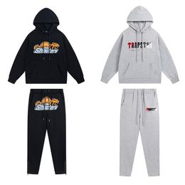 5A New Men's Trapstar tracksuits embroidery shooter warm women Y2k hoodies Designer long sleeve hoody pullover with pants zipper up trousers xatclothing