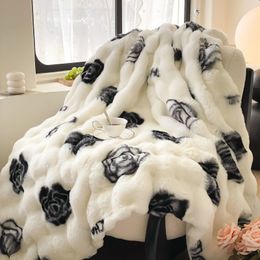 Blankets High end Tuscan Imitation Fur Autumn Winter Warm Duvet Cover Blanket High quality Printed Thicken Warmth Throw for Sofa 231206