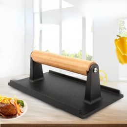 Meat Poultry Tools Kitchen Heavy Cast Flat Iron Steak Weight Bacon Press with Wooden Handle Heavy Weight Grill Commercial Grade Burger 231207