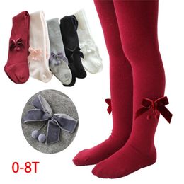 Calzini per bambini Collant morbidi e traspiranti per bambine collant larghi in velluto con design bowknot per vestiti caldi pantaloni per bambini 2 8 231207