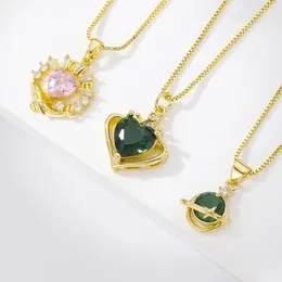 Pendant Necklaces Natural Emerald Zirconia Necklace Light Luxury Love Heart Jewellery For Girlfriend Emperament Clavicle Chain