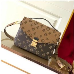 High Quality Pochette Leather Designer bags Luxurys handbag purse Womens brown flower CrossBody Clutch tote Bag mens fashion travel Shoulder Messenger Bag M44875