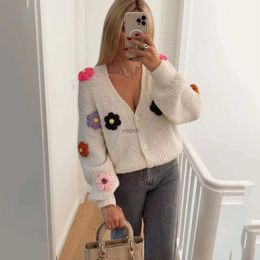 Women's Sweaters Floral Patchwork Cute V Neck Cardigan Knitted Autumn Winter White Casual Aesthetic Korean Vintage Sweater Button Up Top Y2K 2023L23116