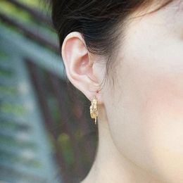 Backs Earrings Light Luxury Style Elegant And High-end S925 Sterling Silver Gold-plated Feather Pearl For Women