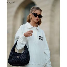 Miu Home 2023 Early Autumn New Polo Collar Sweater Women's Mid Length Lazy Style Long Sleeved Casual Versatile Top