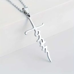 Collana con lettera Faith in acciaio inossidabile con biglietto di testo e confezione regalo nera per regali di compleanno della figlia