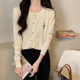 Women's Knits 2023 Crewneck Cardigan Embroidered Bear Sweater Autumn/winter Knitted Cashmere Blend Jacket