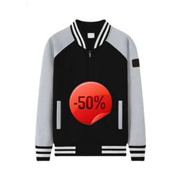 Christmas Discount Mens Hoodies Sweatshirts Luxury Fashion Coat 2023 Design Wear Embroidery Womens Winter Jacket Delicate Simple Casual French Brand Stone Baseb