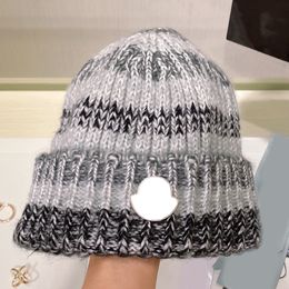 Simple Winter Hat Luxury Designer Beanie Unisex Knitted Cap Bucket Hats Classic Letter Solid Colour Wool Bonnet for Womens Men Beanies Christmas Gift