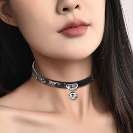 Serpentine leather collar bell leather collar women's fashion leather sexy luxury fashion neck collar jewelry niche