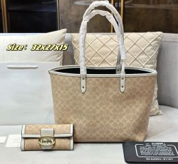 2023 Top-Quality Designer Bag classic women Tote handbag Diagonal Stripes Quilted Chain Flap Crossbody shoulder tote bag famous lady clutch designer wallet C002#