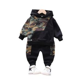 Clothing Sets Autumn Fashion Children Outfits Baby Girl Clothes Boys Casual Hooded T Shirt Pants 2Pcs Sets Toddler Costume Kids Tracksuits 231207