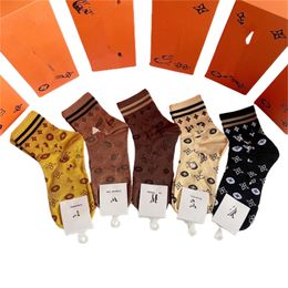 Top Selling Mens Womens luxury socks wool stockings high quality senior streets comfortable knee sock Designer i4