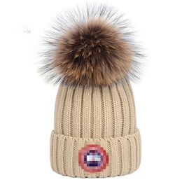 Fashion New Designer hats Men and women beanie fall/winter thermal knit hat ski brand bonnet High Quality Skull Hat Luxury warm cap N-1