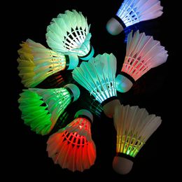 Badminton Shuttlecocks 6pcs Lighting Dark Night Colorful LED Sport Light Spot Shuttle Cock Accessories Shuttlecock 231208