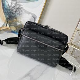 Men's Crossbody Bag M30233 OUTOOR Men's Postman Bag Designer Bag Luxury Men's One Shoulder Bag Chest Bag Waist Bag