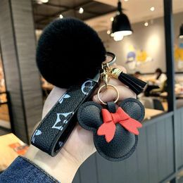 Designer keychain bear head leather fur ball pendant key chain bow car pendant metal fashion personality creative cute nice215G