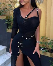 Urban Sexy Dresses Women's Dress Black Sexy Asymmetrical Pin Decoration High Slit Slim Dress Single Shoulder Sle Party Nightclub L231208